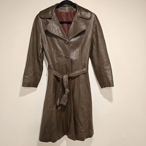 True Vintage 60s 70s Brown Soft 100% Leather Trenchcoat Small Classic Fall Chic